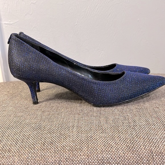 Michael Micheal Kors blue sparkly heels, size 7 1/2M - Picture 3 of 9